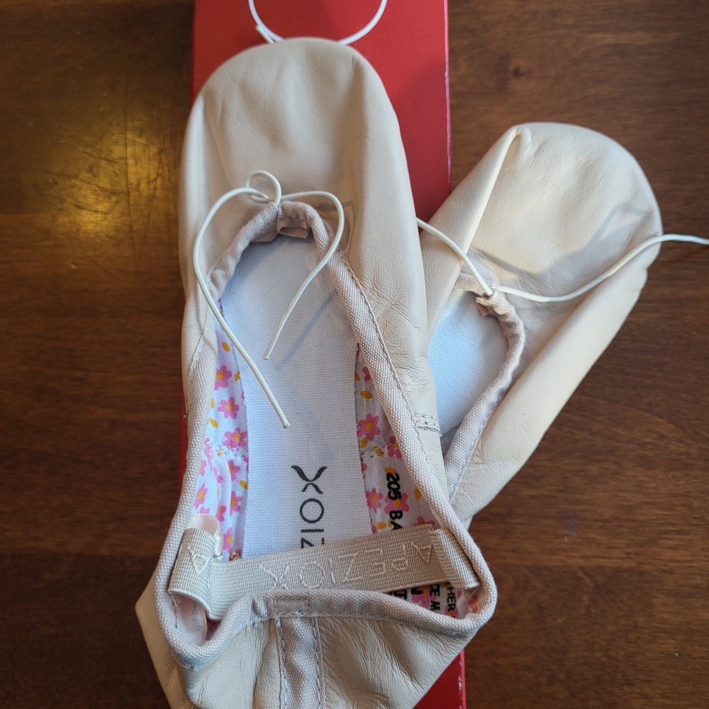 Capezio "Daisy" Leather Ballet Slippers